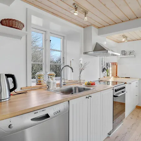 Ferienhaus Lovely In With Wifi *